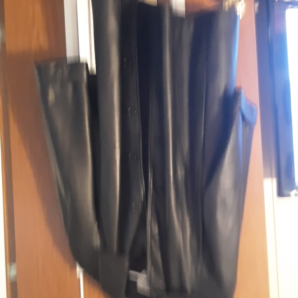 Black leather coat like new